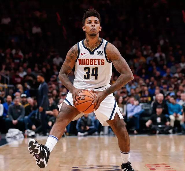 相关搜索 相关搜索